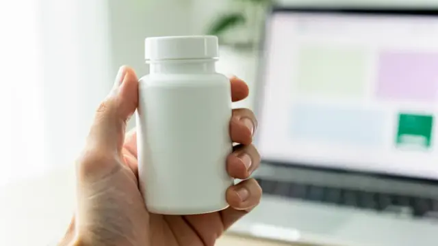 Beitragsbild zum Thema Online-Apotheken Testsieger 2026 mit DocMorris als Gewinner